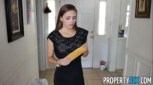 Nye PropertySex - Hot petite real estate agent makes hardcore sex video with client topvideoer