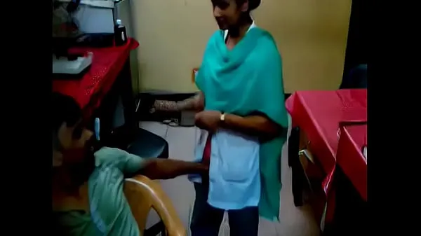 Video baru hospital technician fingered lady nurse teratas