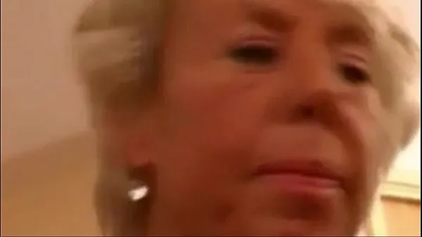 Video baru Granny from gets fucked by black man teratas