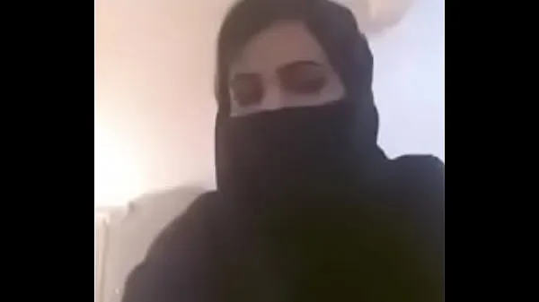 ใหม่ Arab Girl Showing Boobs on Webcam วิดีโอยอดนิยม
