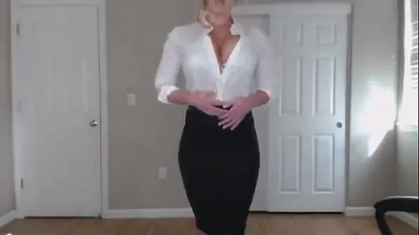 Nye MILF Blonde Webcam Strip Her Uncensored Scene HERE PASTE LINK toppvideoer