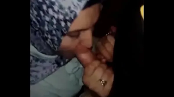 New Muslim lady do a blow job top Videos