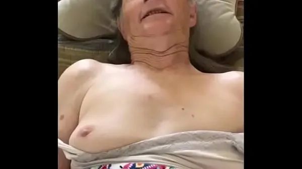 New Grandma gives a quickie top Videos