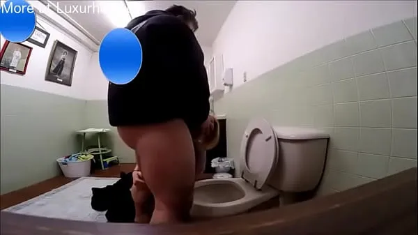 Νέα Fat guy pissing κορυφαία βίντεο
