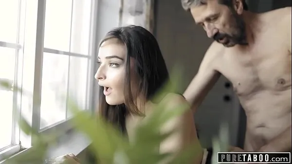 Video baru PURE TABOO Teen Emily Willis Gets Spanked & Creampied By Her Stepdad teratas