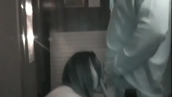 Video mới Cheating slut wife serving a few strangers at the bookstore hàng đầu