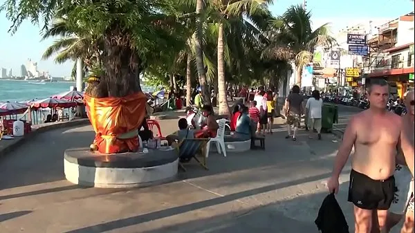 ใหม่ Beach Whores in Pattaya Thailand วิดีโอยอดนิยม