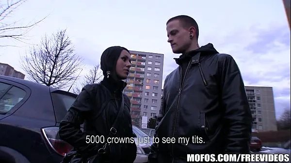 Nové Freaky Czech couple is paid cash for a threesome najlepšie videá