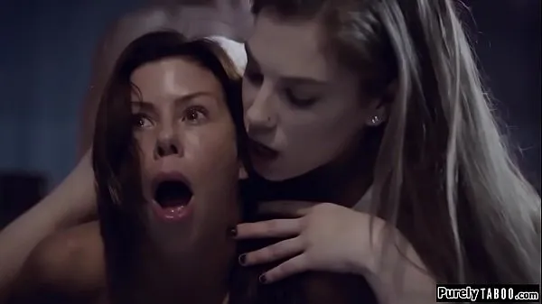 Video baru Busty patient relives sexual experiences teratas