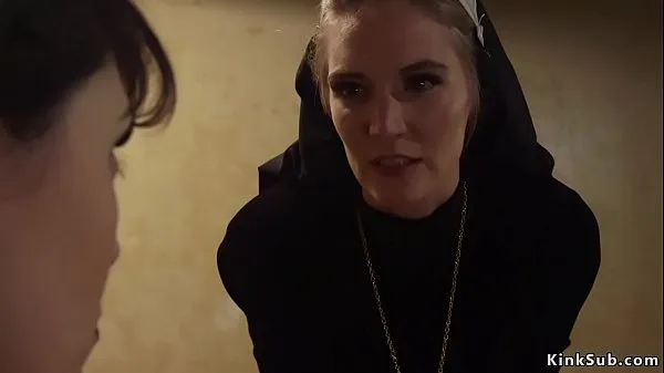 Brunette sister rimming lesbian nunأهم مقاطع الفيديو الجديدة