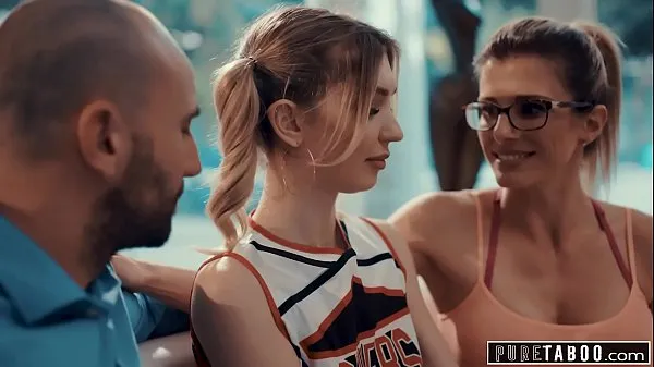 Νέα PURE TABOO Cheerleader c. Into Sex with Coach & Her Husband κορυφαία βίντεο