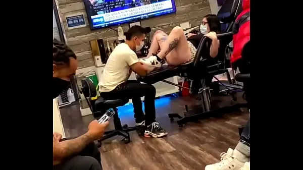 Tattoo Pussy with squirt Video teratas baharu