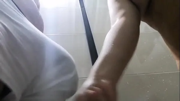 Nové I spied on my mamasita neighbor while bathing and when she realized it, I put her to suck my dick (part 1 najlepšie videá