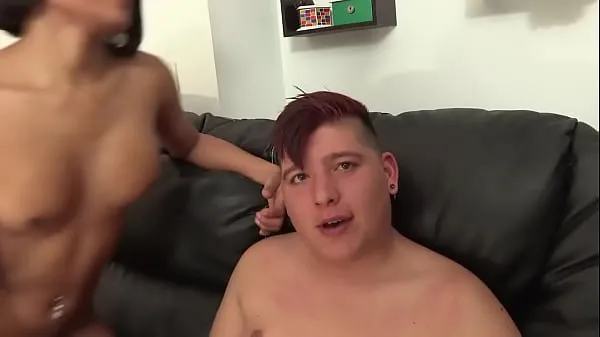 ใหม่ Isis the trans babe shows Jose what sex is really like วิดีโอยอดนิยม