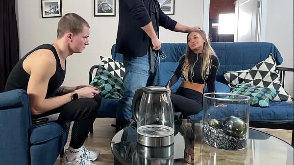 Nové Cuckold Sold his girlfriend and I watch her suck with him najlepšie videá