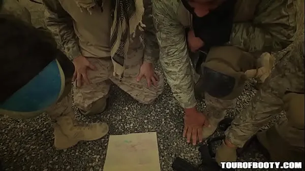 New TOUR OF BOOTY - Local Arab Working Girl Lets American Soldier Tap Dat Azz top Videos
