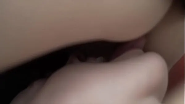 Novi Girlfriend licking hairy pussy najboljši videoposnetki