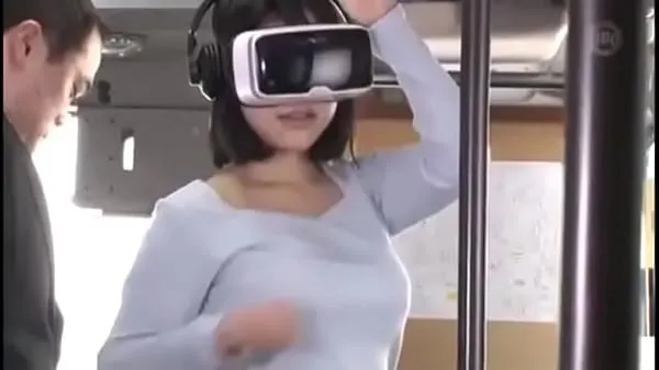 Video mới Linda asiática es cogida en el bus con lentes de rv 3 (har-064 hàng đầu