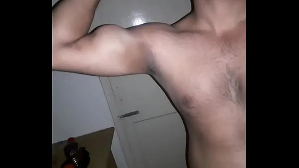 Sexy body show muscle man Video teratas baharu