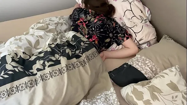 Nye Stepsister was so TIRED after College toppvideoer