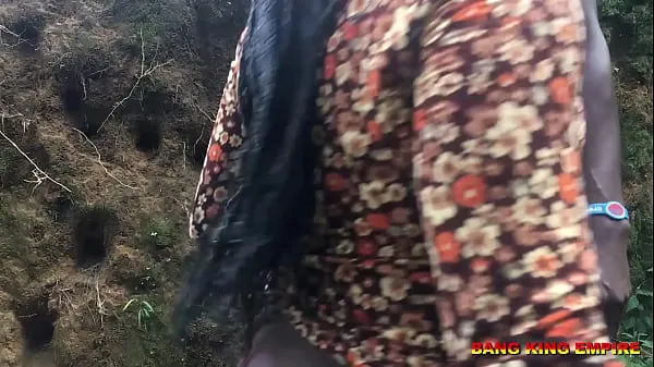 New I FUCKED HER ON THE VILLAGE ROAD COMING BACK FROM FARM WITH GRANDMA top Videos