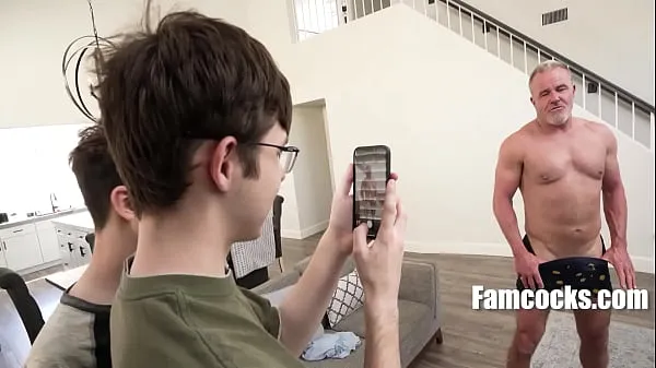 Novi Step Dad Gets His Nudes Clicked By najboljši videoposnetki