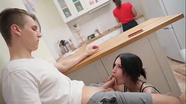 Nové Married man seduced and cought cheating with slutty friend najlepšie videá