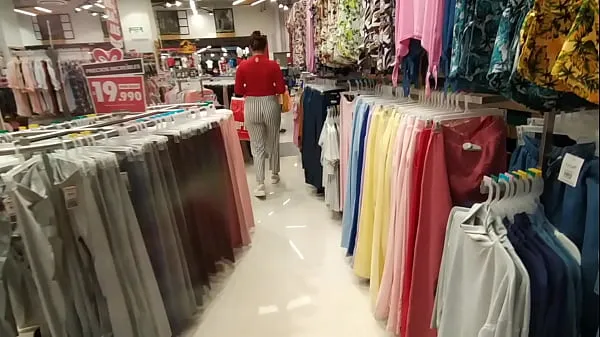 New I chase an unknown woman in the clothing store and show her my cock in the fitting rooms top Videos