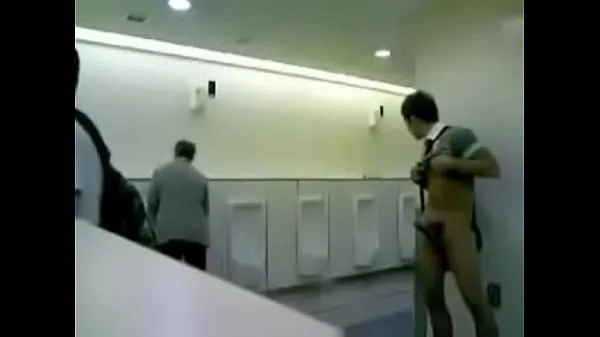 New exhibitionist plan in public toilets top Videos