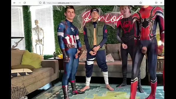 Nové horny gay boys in tight spandex suits are in the mood for gay sex najlepšie videá