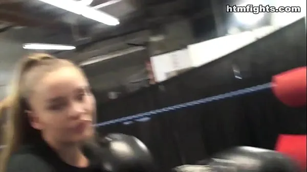 Nye New Boxing Women Fight at HTM toppvideoer