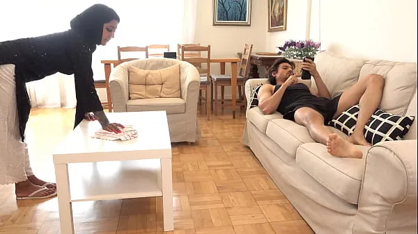 Új The owner banged the desi bi maid on the sofa and fucked her ass badly legnépszerűbb videók