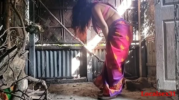 नए Village wife doggy style Fuck In outdoor ( Official Video By Localsex31 शीर्ष वीडियो