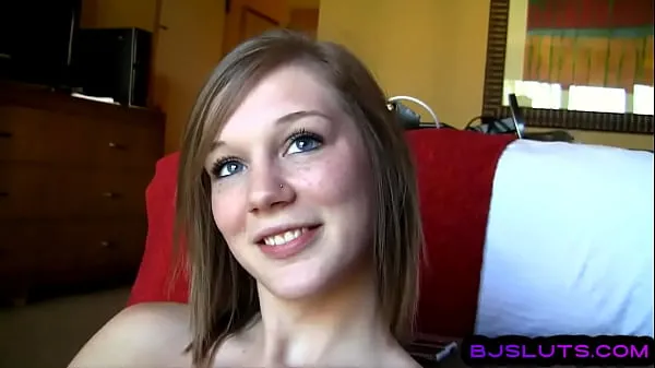 Új POV 19yo amateur chick sucks cock while talks dirty legnépszerűbb videók