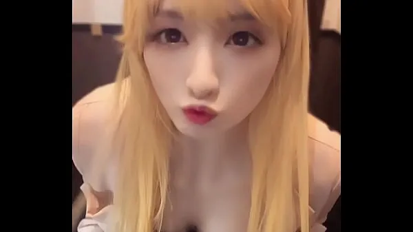 새로운 Individual photo Video masturbating by a beautiful woman with a long blonde 인기 동영상