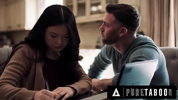 Új PURE TABOO Lulu Chu's Pervy Roommate Uses Slimthick Vic To Seduce Her Into A Threesome FULL SCENE legnépszerűbb videók
