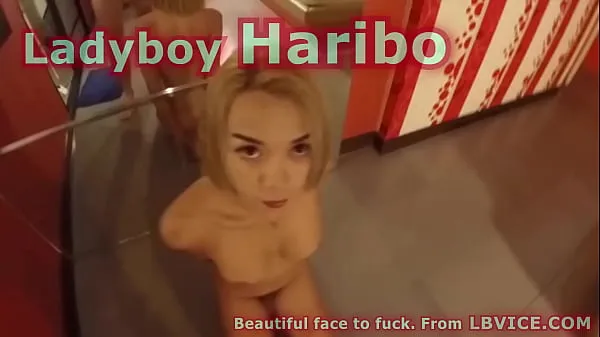 Nieuwe Hot Blowjob From Blonde Thai Ladyboy Haribo topvideo's