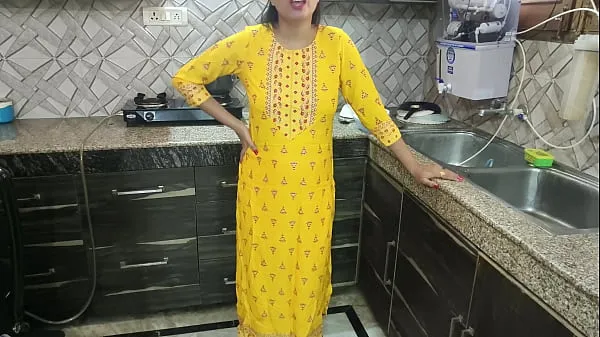 Nye Desi bhabhi was washing dishes in kitchen then her brother in law came and said bhabhi aapka chut chahiye kya dogi hindi audio topvideoer