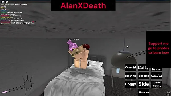 She was not speaking english so i did a quickie in roblox Video teratas baharu