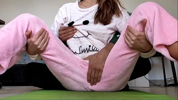 新しいasian amateur teen play hard rough petting small boobs in pajamas fetishトップビデオ